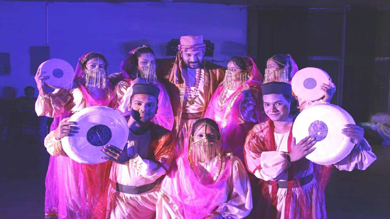 পদাতিক নাট্য সংসদ এর নতুন নাটক আলিবাবা এবং চল্লিশ চোর