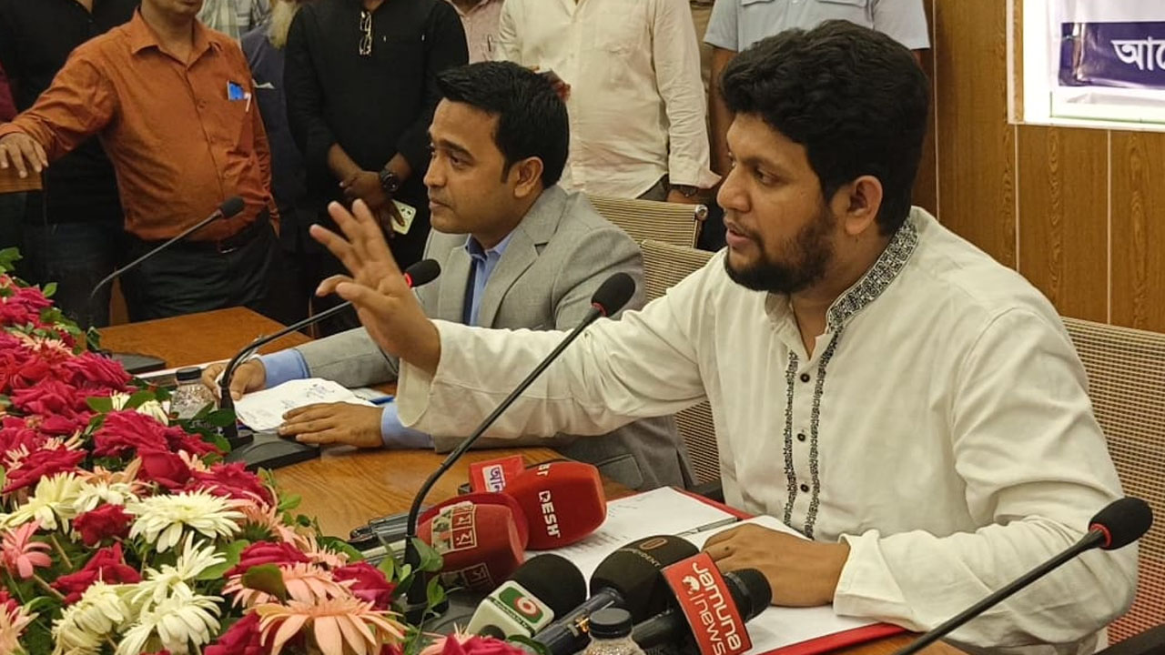 ‎আগামী সাপ্তাহে ফ্যাসিস্ট খুনি শেখ হাসিনার বিচার হবে 