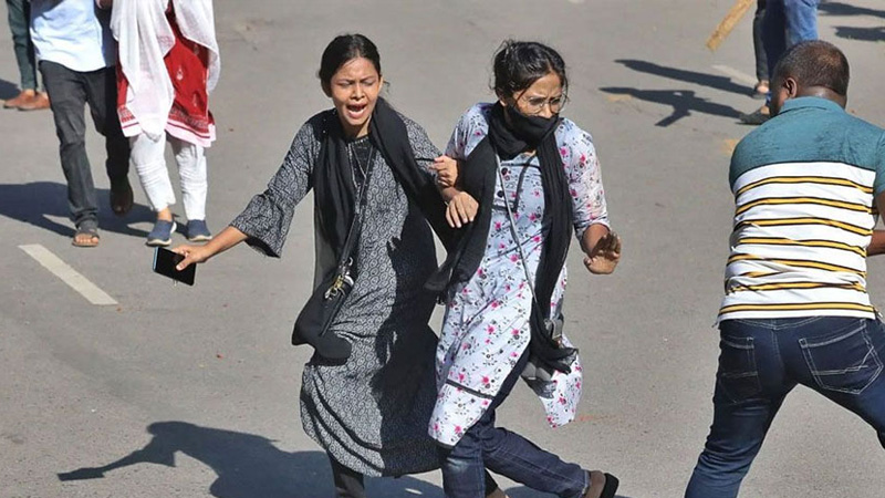 জুলাই হামলায় ঢাবি ৪০৩ ছাত্রলীগ নেতাকে কেন স্থায়ী বহিষ্কার নয়-জানতে নোটিশ