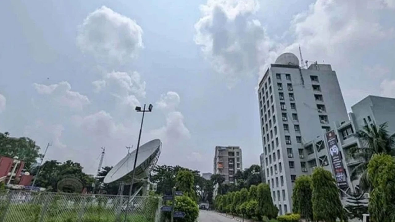 আজ ঢাকার আবহাওয়া
